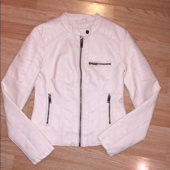 *NICE* Cream motojacket!! NEW🖤 - Picture 2 of 7